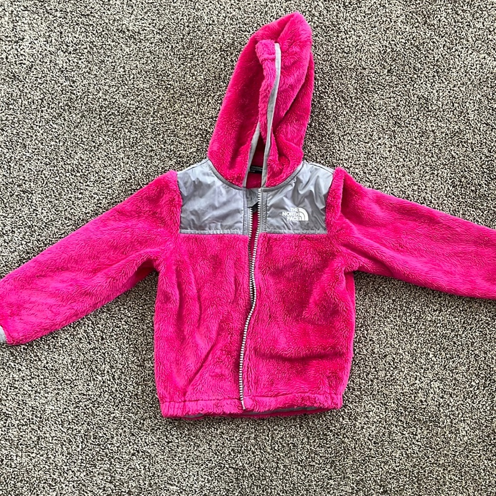 The North Face 2T jacket- pink